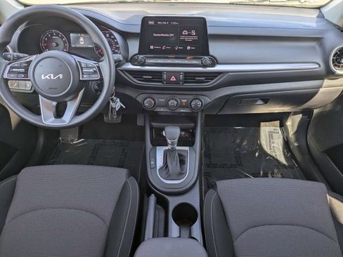 Used 2024 Kia Forte LXS w/ LXS Technology Package image 13