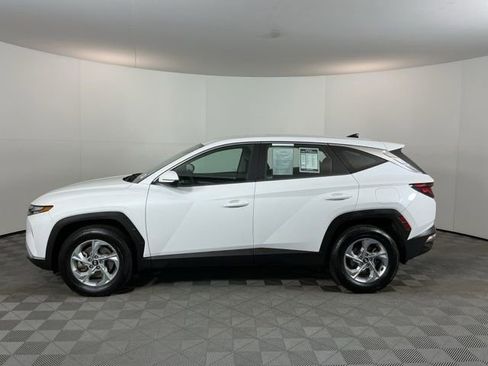 Used 2022 Hyundai Tucson SE w/ Winter Package AWD/4WD image 8