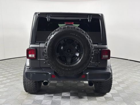 Used 2020 Jeep Wrangler Unlimited Sahara AWD/4WD image 5