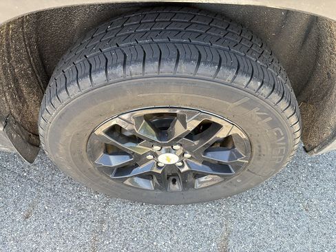 Used 2018 Chevrolet Traverse LT AWD/4WD image 10