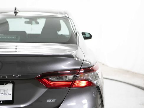 Used 2023 Toyota Camry SE FWD image 21