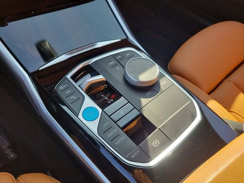 Used 2023 BMW i4 eDrive35 w/ Premium Package RWD image 31