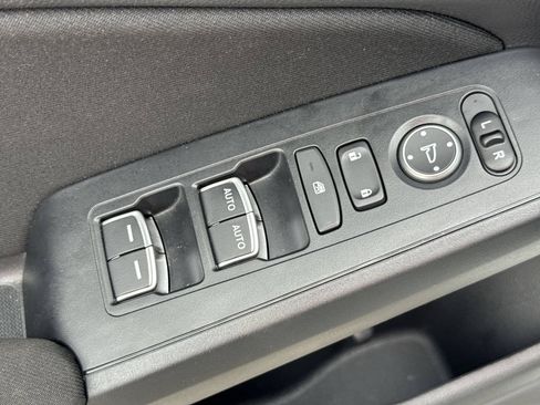 Used 2023 Honda Civic Sport image 15