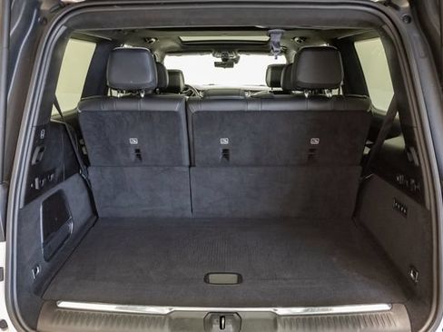 Certified 2023 Jeep Grand Wagoneer Series II AWD/4WD image 32