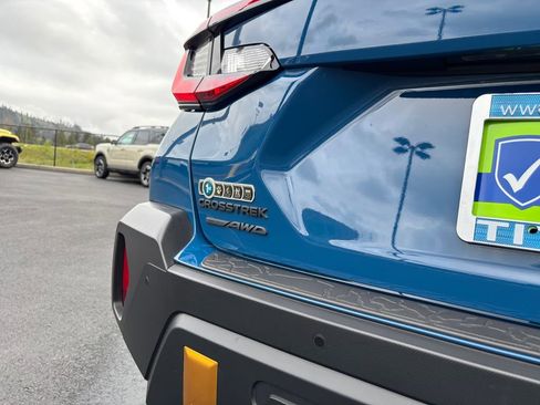 Used 2025 Subaru Crosstrek 2.5i Wilderness w/ Wilderness Package AWD/4WD image 31