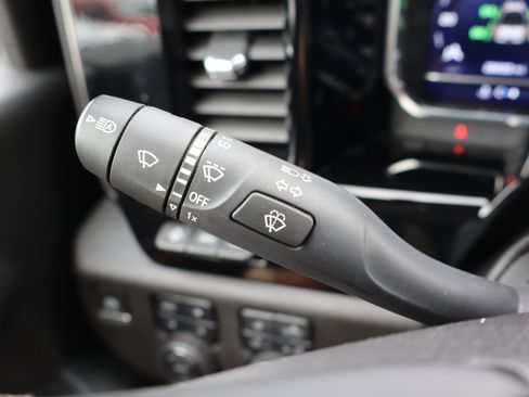 Certified 2025 Chevrolet Silverado 2500 High Country w/ Technology Package image 25