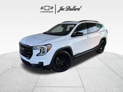 Used 2024 GMC Terrain SLT w/ Elevation Edition