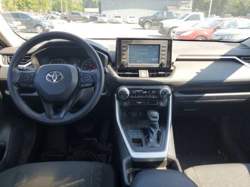 Used 2021 Toyota RAV4 XLE w/ Carpet Mat Package (TMS) AWD/4WD image 29