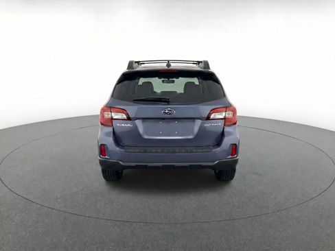 Used 2016 Subaru Outback 2.5i Premium AWD/4WD image 5