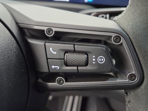 New 2025 Porsche Taycan image 18