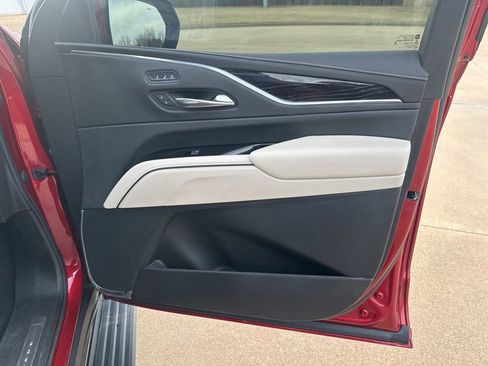 Used 2021 Cadillac Escalade Sport w/ Driver Assist Tech Package image 54