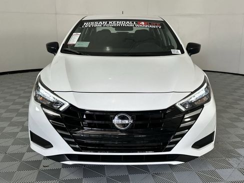 Certified 2025 Nissan Versa S w/ Trunk Package FWD image 3