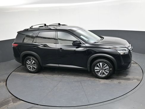 New 2026 Nissan Pathfinder SL image 27