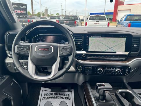 Used 2023 GMC Sierra 1500 Elevation w/ Elevation Premium Package AWD/4WD image 40