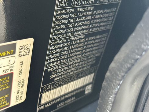 Used 2020 Land Rover Range Rover AWD/4WD image 28