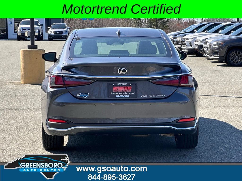 Used 2023 Lexus ES 250 w/ Premium Package AWD/4WD image 7