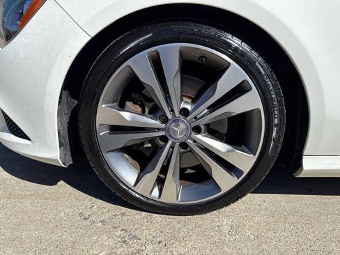 Used 2015 Mercedes-Benz CLA 250 image 10
