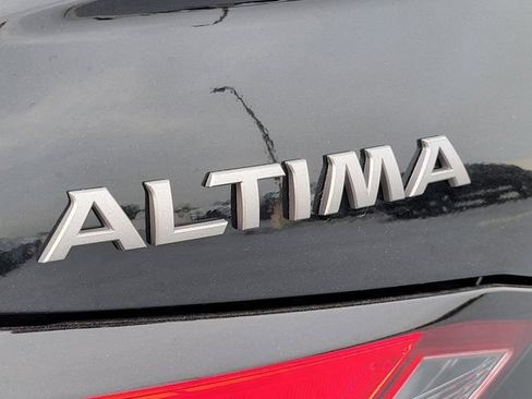 New 2026 Nissan Altima 2.5 SR FWD image 9