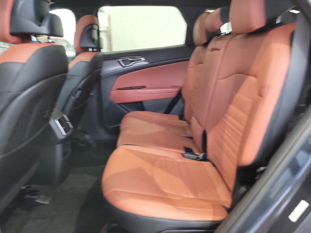 Certified 2023 Kia Sportage SX FWD image 14