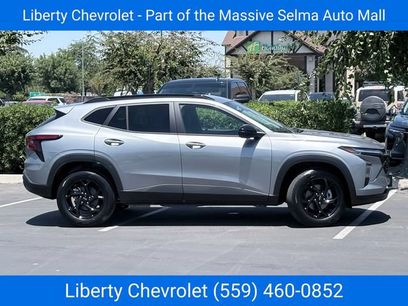 New 2026 Chevrolet Trax LT w/ Driver Confidence Package
