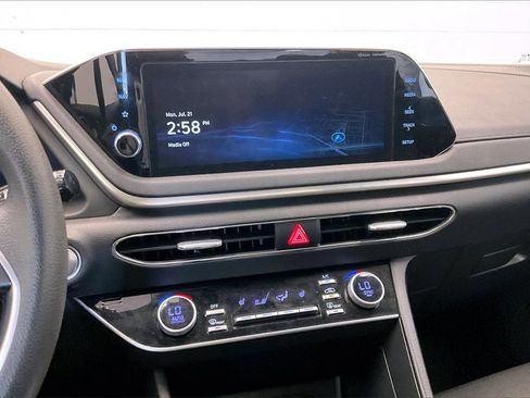 Used 2023 Hyundai Sonata SEL w/ Cargo Package image 5