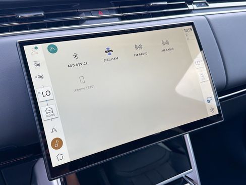 New 2025 Land Rover Range Rover SE image 33