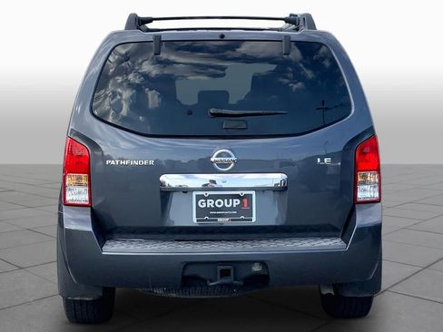 Used 2012 Nissan Pathfinder LE w/ DVD Entertainment Pkg RWD image 4
