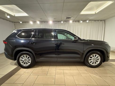 Certified 2026 Toyota Grand Highlander XLE image 6