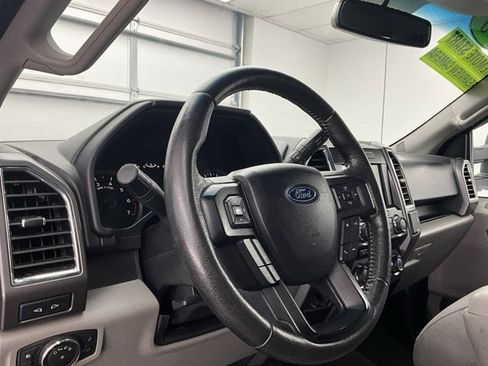 Used 2016 Ford F150 XLT w/ Equipment Group 302A Luxury image 15