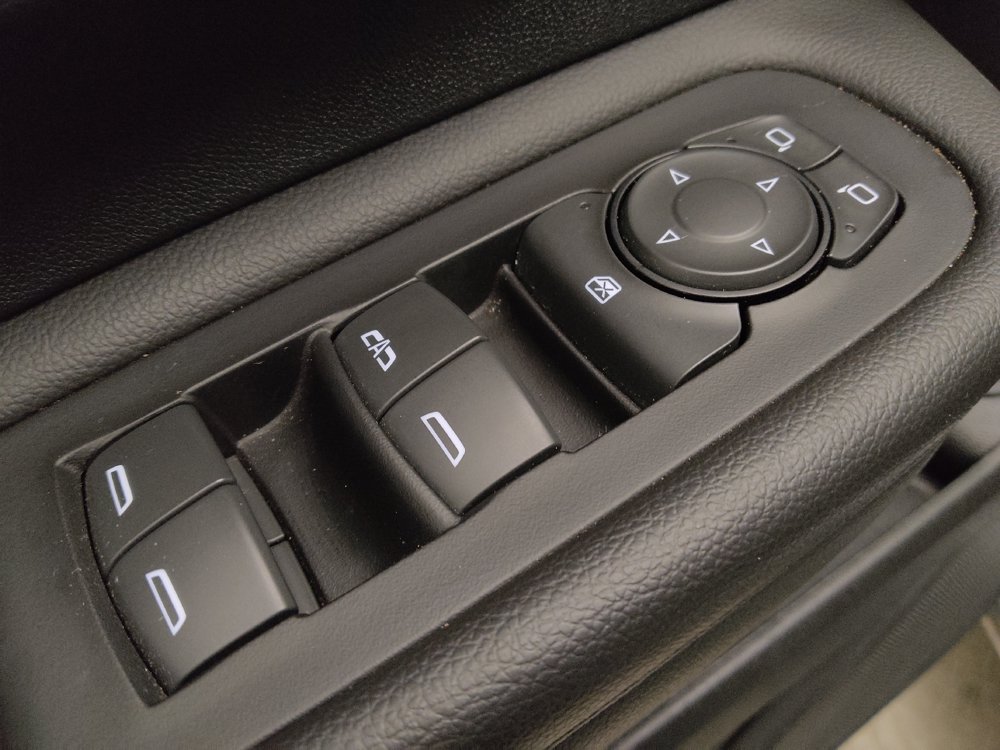 Used 2023 GMC Terrain AT4 AWD/4WD image 27