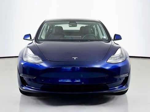 Used 2023 Tesla Model 3 Standard Range RWD image 2