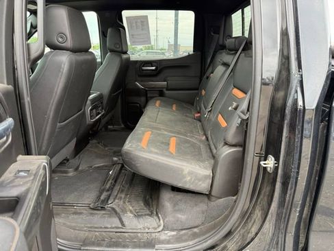 Used 2021 GMC Sierra 1500 AT4 w/ AT4 Value Package AWD/4WD image 14
