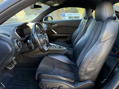 Used 2017 Audi TT 2.0T w/ Technology Package image 32