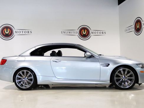 Used 2011 BMW M3 Convertible RWD image 39