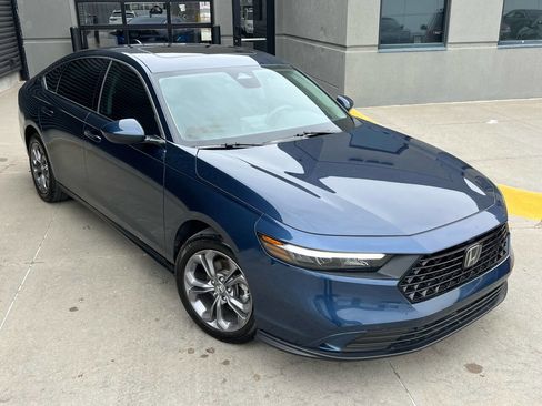 Used 2024 Honda Accord EX image 6