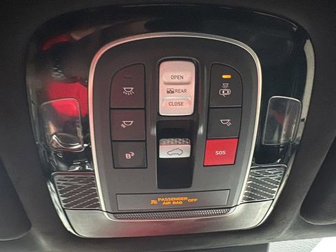 Used 2023 Hyundai Palisade Calligraphy image 29