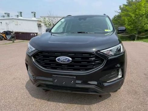 Used 2023 Ford Edge SEL w/ Sport Appearance Package image 7