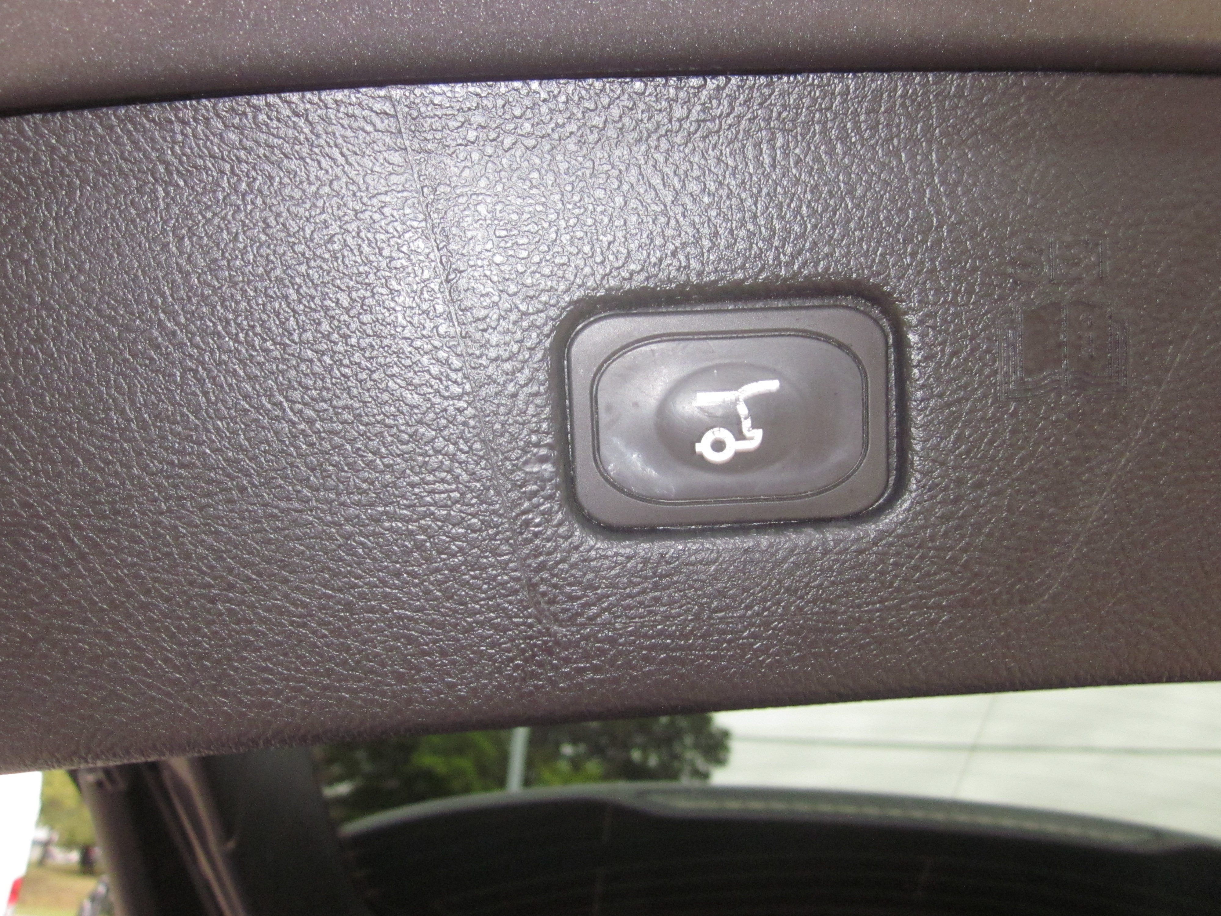 Used 2024 Ford Edge Titanium AWD/4WD image 9