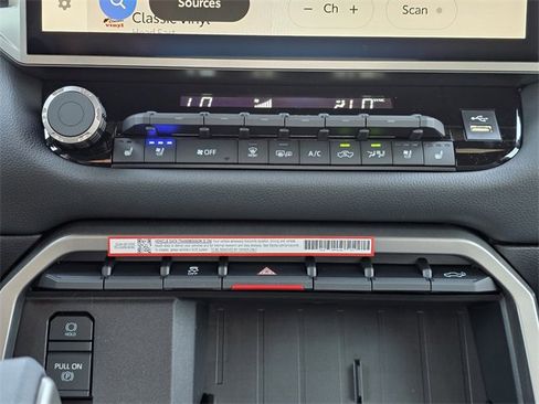 New 2026 Toyota Tundra Limited image 15