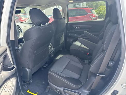 Used 2025 Subaru Ascent Premium AWD/4WD image 10