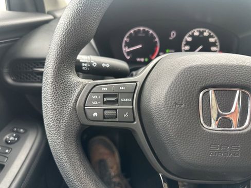 Used 2023 Honda HR-V LX image 16