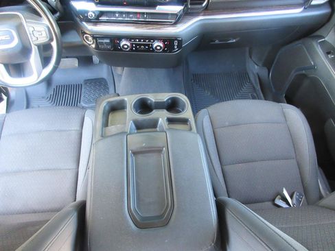Used 2024 GMC Sierra 2500 SLE w/ SLE Convenience Package AWD/4WD image 18