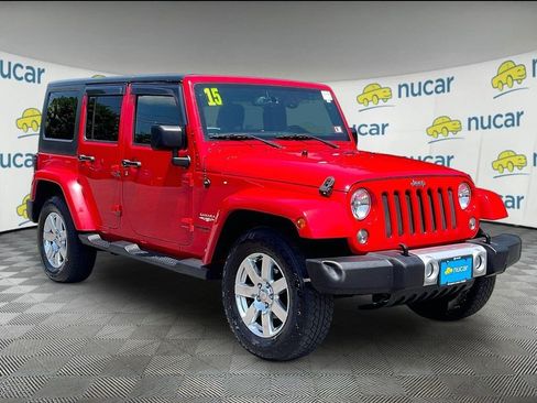 Used 2015 Jeep Wrangler Unlimited Sahara w/ Connectivity Group AWD/4WD image 1