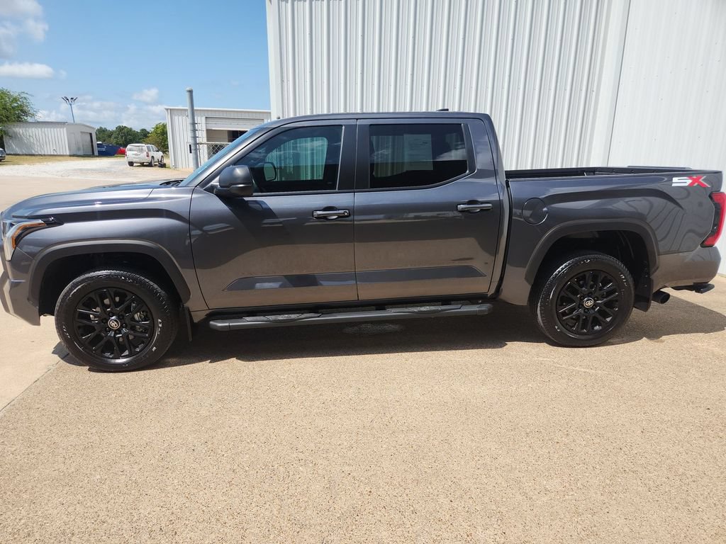 Used 2026 Toyota Tundra SR5 w/ SX Package AWD/4WD image 5