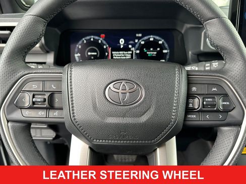 New 2026 Toyota 4Runner Limited AWD/4WD image 26