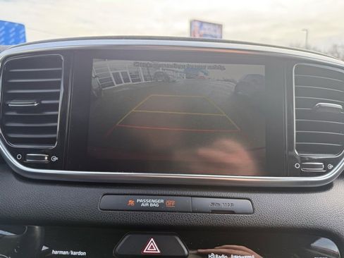 Used 2020 Kia Sportage EX w/ Option Group 15 image 11