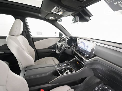 Certified 2024 Lexus TX 350 FWD image 20