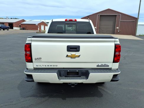 Used 2014 Chevrolet Silverado 1500 High Country w/ High Country Premium Package AWD/4WD image 5