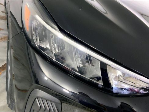 Used 2025 Ford Escape ST-Line image 26