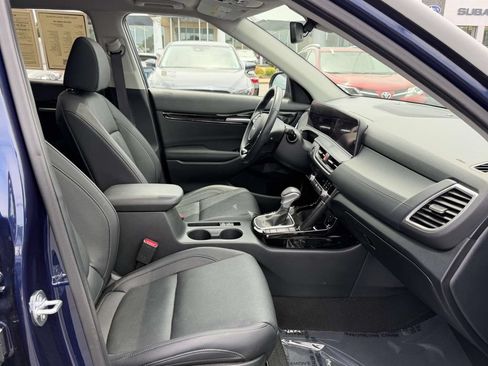 Used 2024 Kia Seltos SX w/ SX Sunroof Package AWD/4WD image 12